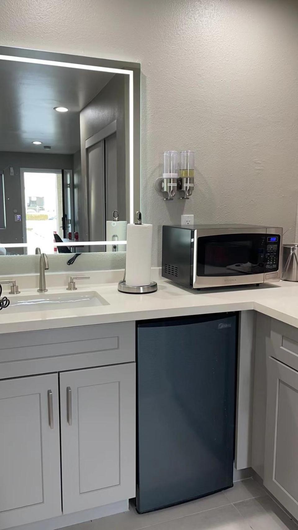 Omeo Suites Alhambra Bilik gambar